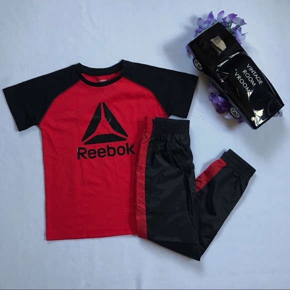 Reebok Other - Reebok NWOT Sports Outfit For Boys 6